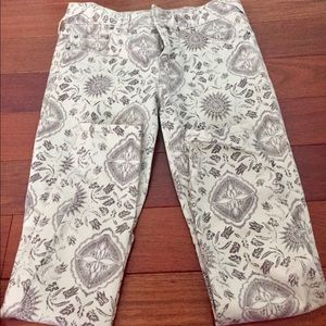 Free People print design denim jeans!
